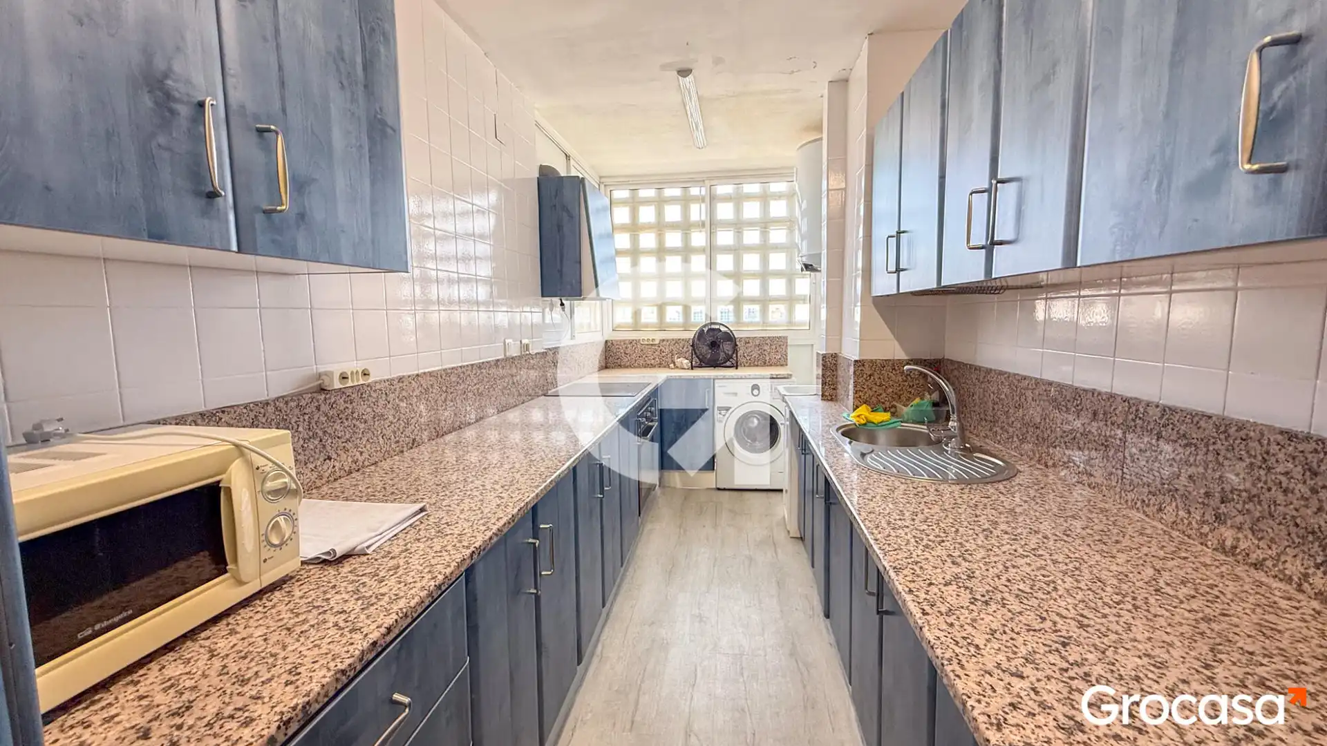 Piso con terraza en venta en CL PRADOS LOS, imagen 10