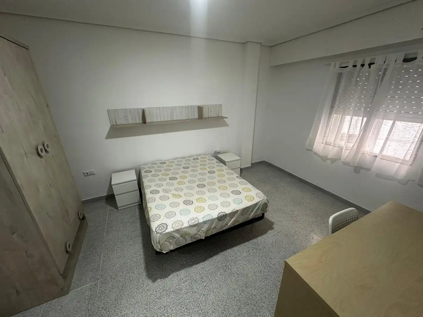 Bedroom of Flat for share in Jaén  with Air Conditioner, Furnished and Balcony