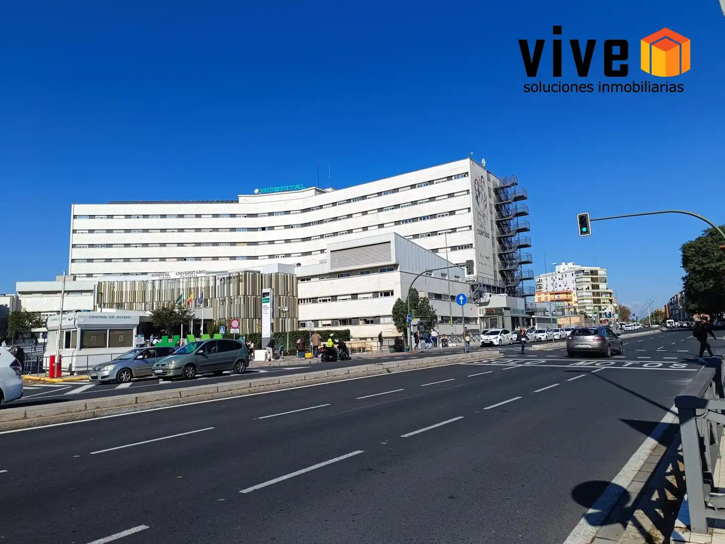 Exterior view of Flat for sale in Sevilla  with Terrace and Furnished