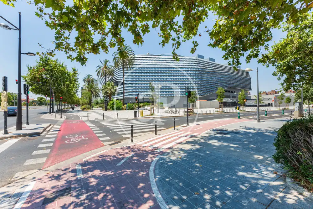 Außenansicht von Wohnung zum Verkauf in Valencia mit Klimaanlage, Heizung und Privatgarten