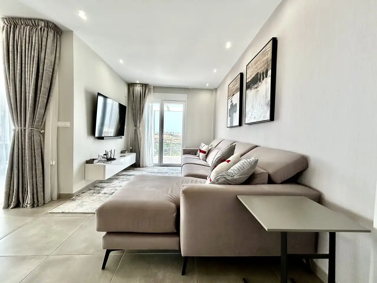 Sala d'estar de Casa o xalet en venda en Rojales amb Calefacció, Jardí privat i Terrassa