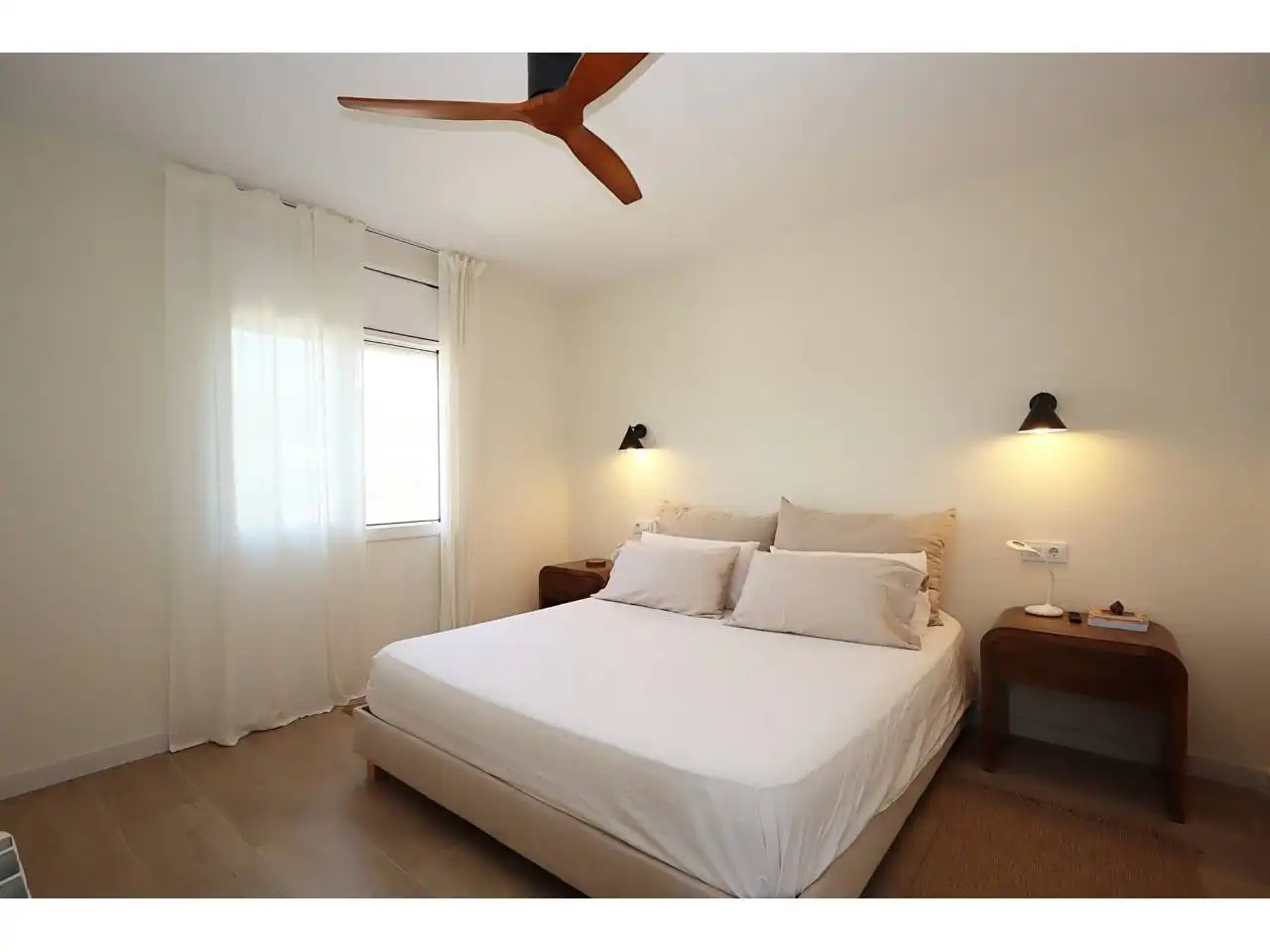 Bedroom of Houses for sale in Lloret de Mar  with Heating, Private garden and Parquet flooring
