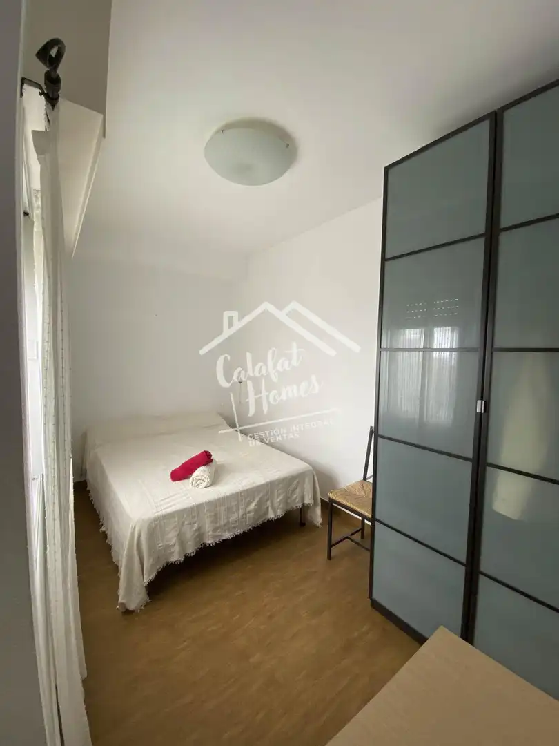 Schlafzimmer von Wohnung zum Verkauf in L'Ametlla de Mar  mit Klimaanlage und Mikrowelle