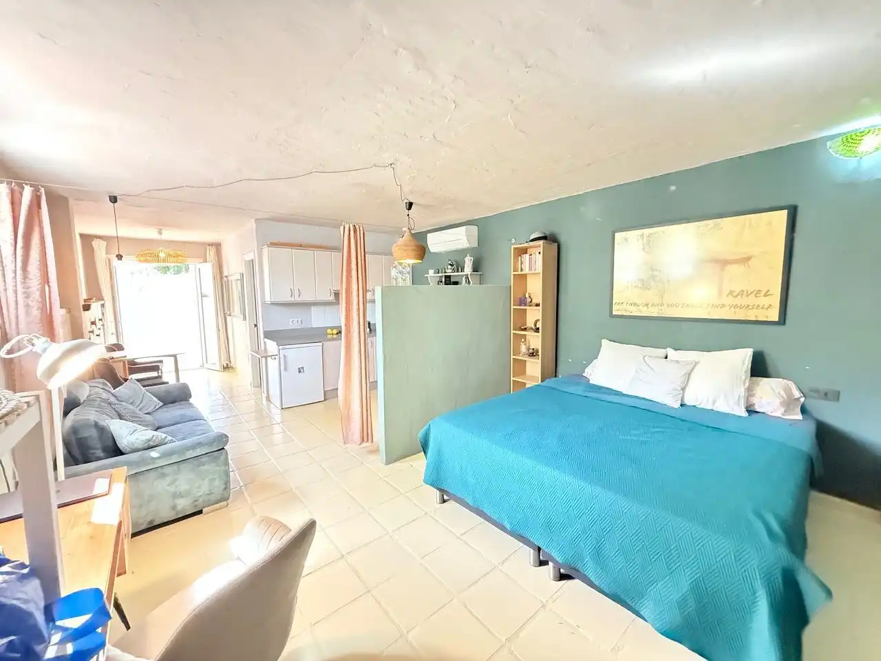 Dormitori de Casa o xalet en venda en Frigiliana amb Aire condicionat, Calefacció i Jardí privat