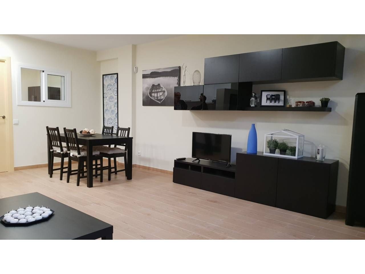 Living room of Flat to rent in  Barcelona Capital  with Air Conditioner, Parquet flooring and Furnished