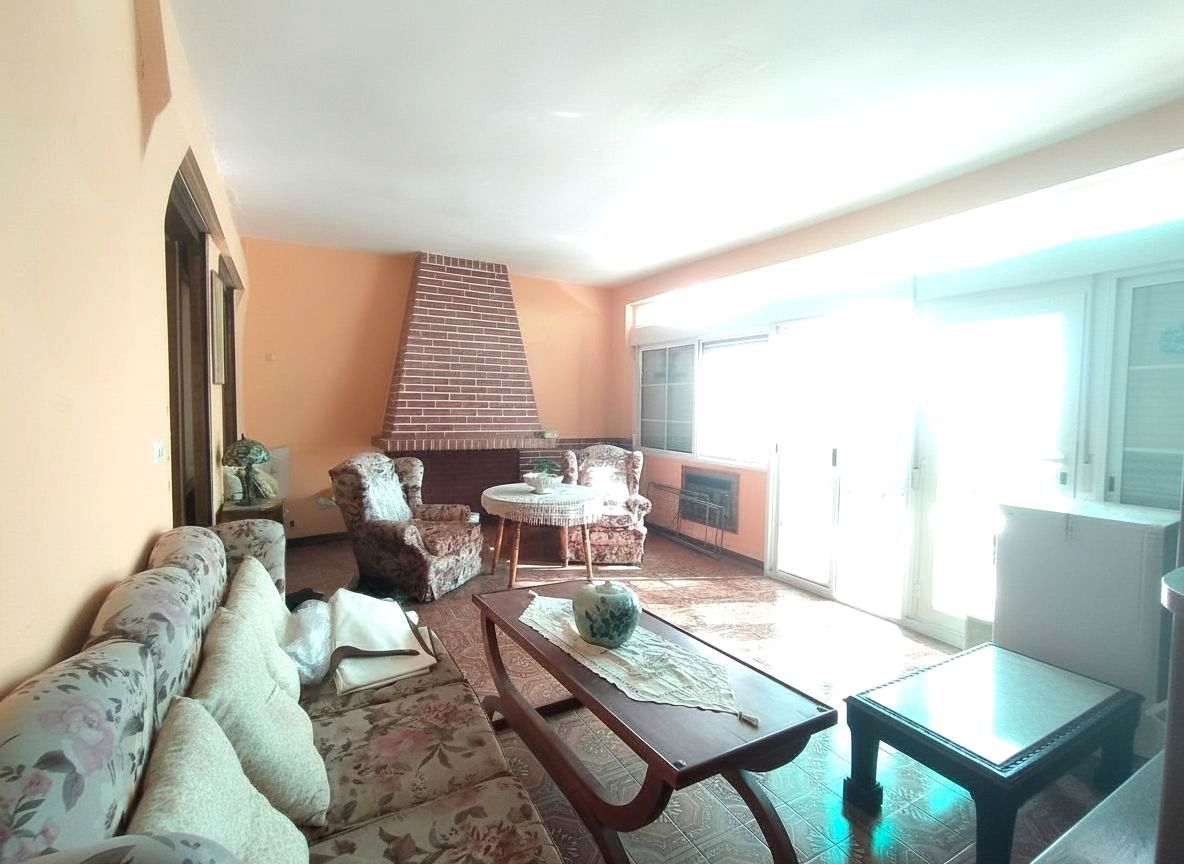Living room of House or chalet for sale in Guareña  with Air Conditioner, Terrace and Furnished