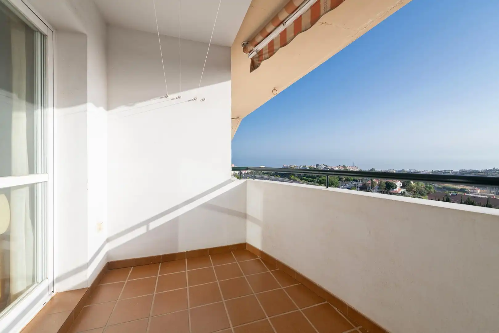 Terraza de Piso en venta en Rincón de la Victoria con Aire acondicionado, Terraza y Piscina comunitaria