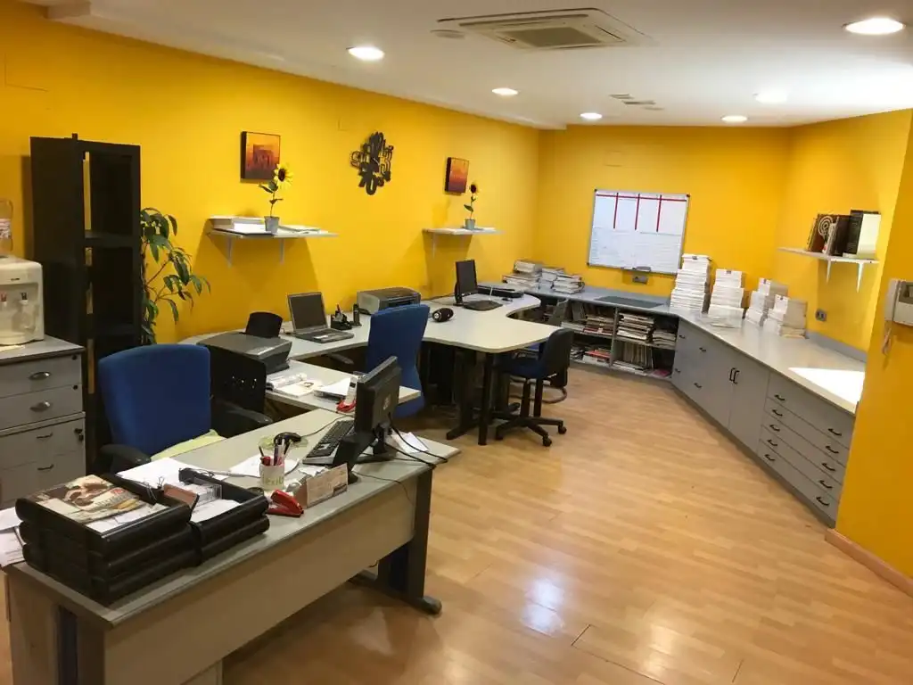 Business premises for sale in Inmobiliaria - Barreda, imagen 9