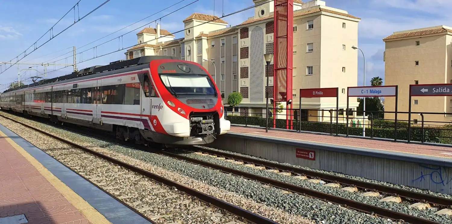 Vista exterior de Piso en venta en Torremolinos con Calefacción, Terraza y Trastero