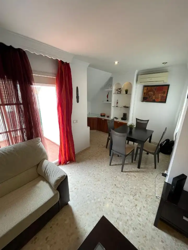 Wohnzimmer von Dachboden zum Verkauf in Vélez-Málaga mit Klimaanlage, Heizung und Terrasse