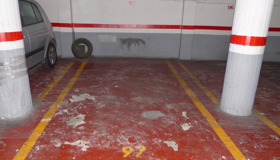 Foto 1 de Garatge en venda a La Teixonera, Barcelona