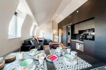 Sala d'estar de Pis de lloguer en Gijón  amb Moblat i Es permeten mascotes