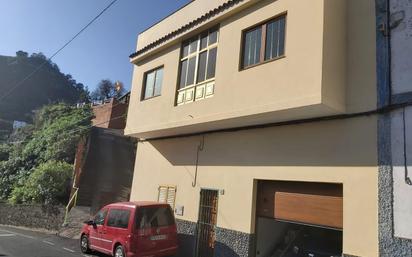 Exterior view of House or chalet for sale in Teror  with Private garden, Storage room and Balcony