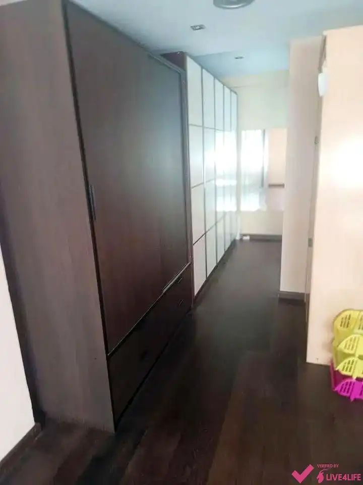 Wohnung zur Miete in Valencia mit Klimaanlage, Terrasse und Möbliert