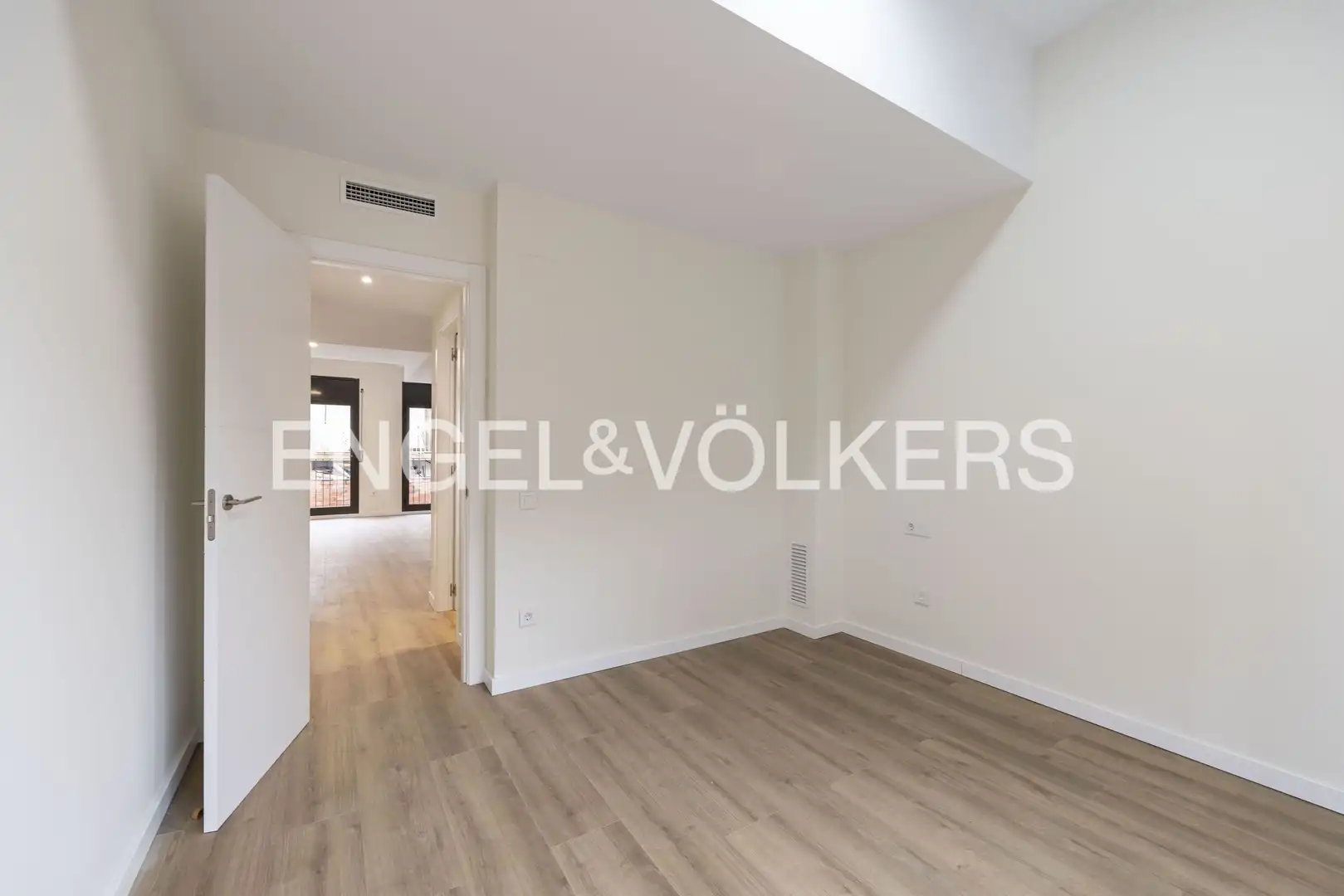 Dúplex amb terrassa en venda a Santa Perpètua de Mogoda, imagen 7