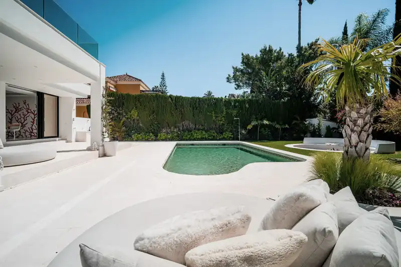 Chalet con terraza en venta en Nueva, imagen 22