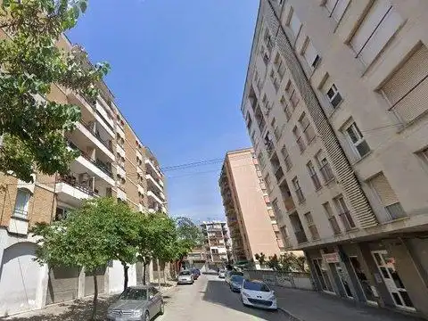Mini appartamento in vendita a Angel Guimera, 81