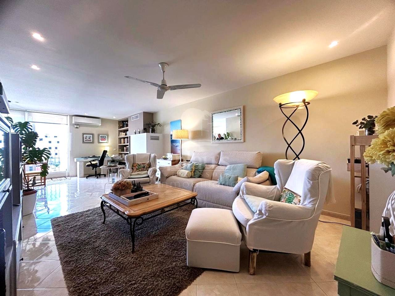 Living room of Flat for sale in Ciutadella de Menorca  with Air Conditioner