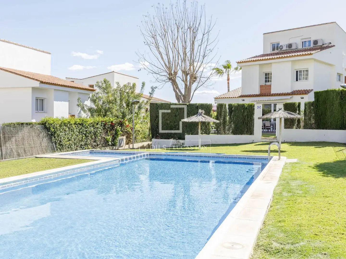 Piscina de Casa o xalet en venda en Puçol amb Aire condicionat, Jardí privat i Parquet