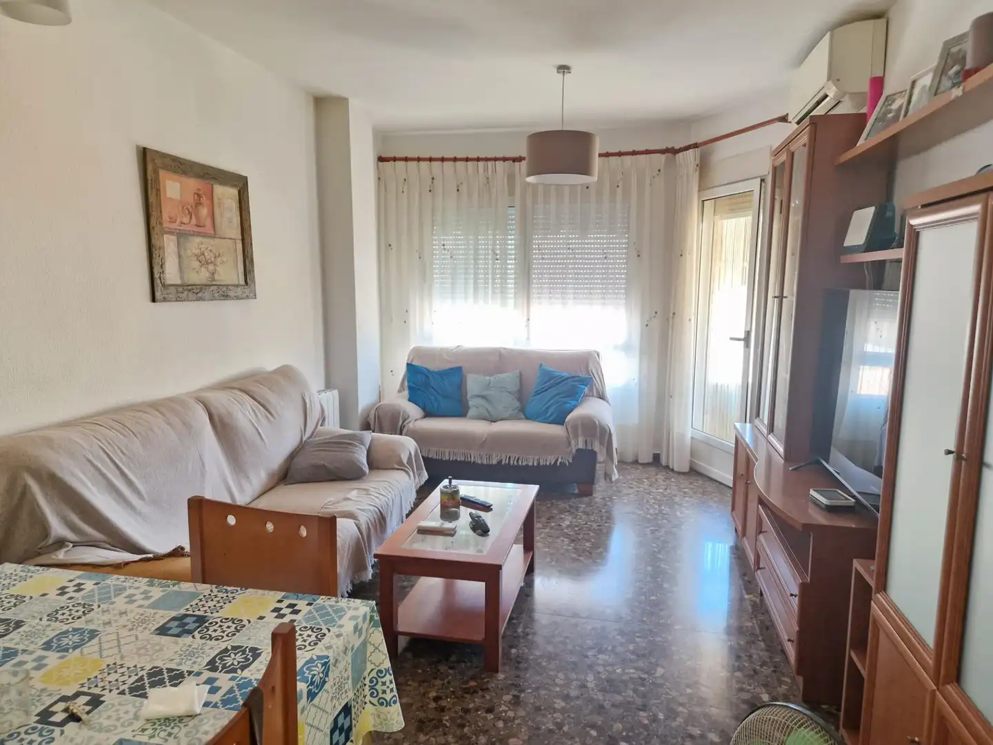 Sala de estar de Piso de alquiler en La Pobla de Vallbona