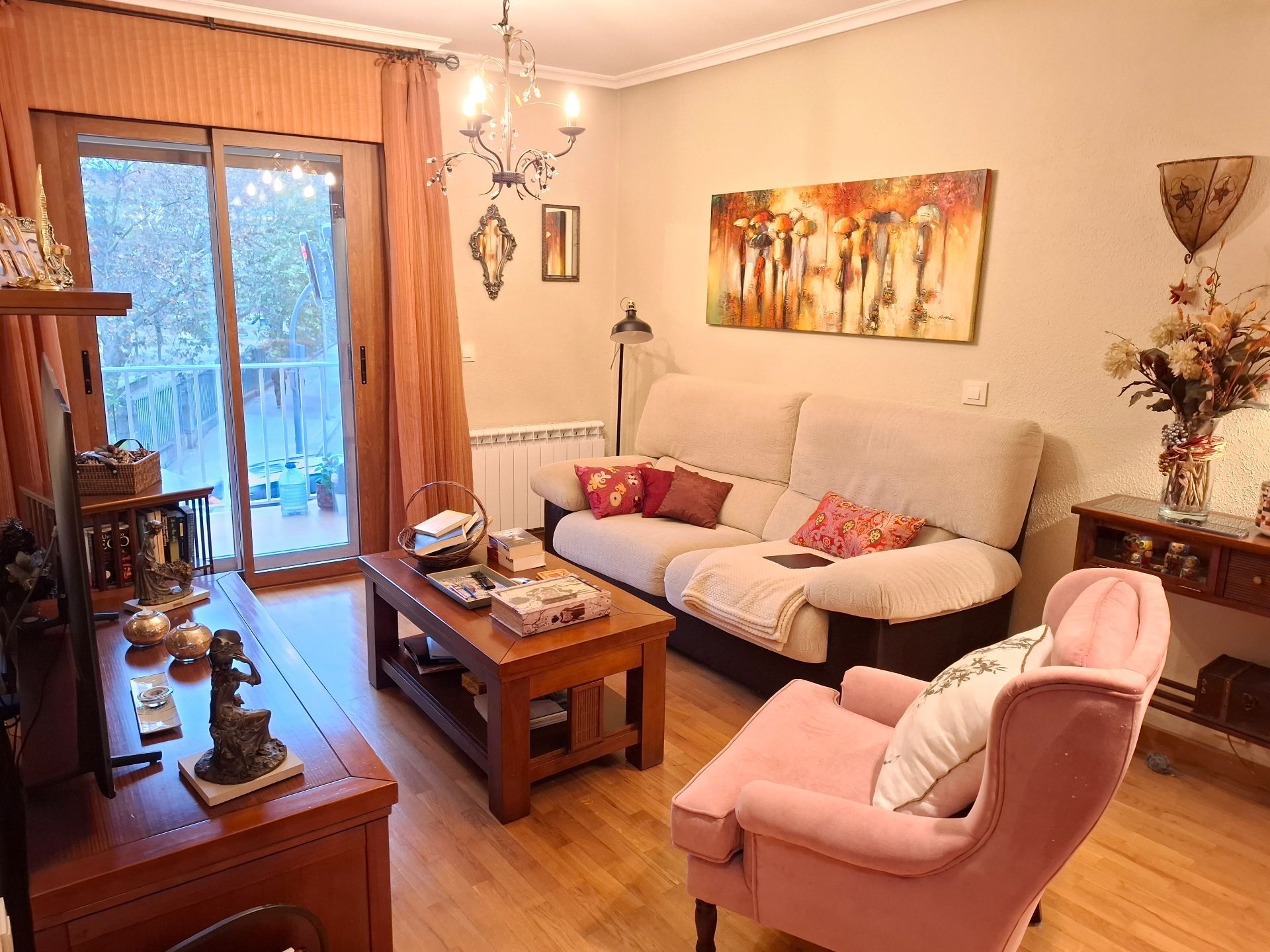Living room of Flat for sale in Ourense Capital   with Heating, Terrace and Storage room