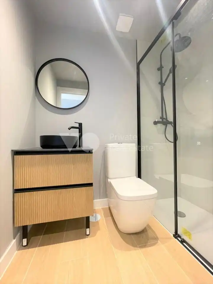 Bathroom of Flat for sale in Casco Antiguo