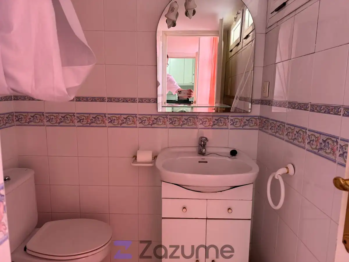 Badezimmer von Wohnung zur Miete in Alicante / Alacant mit Klimaanlage, Terrasse und Möbliert