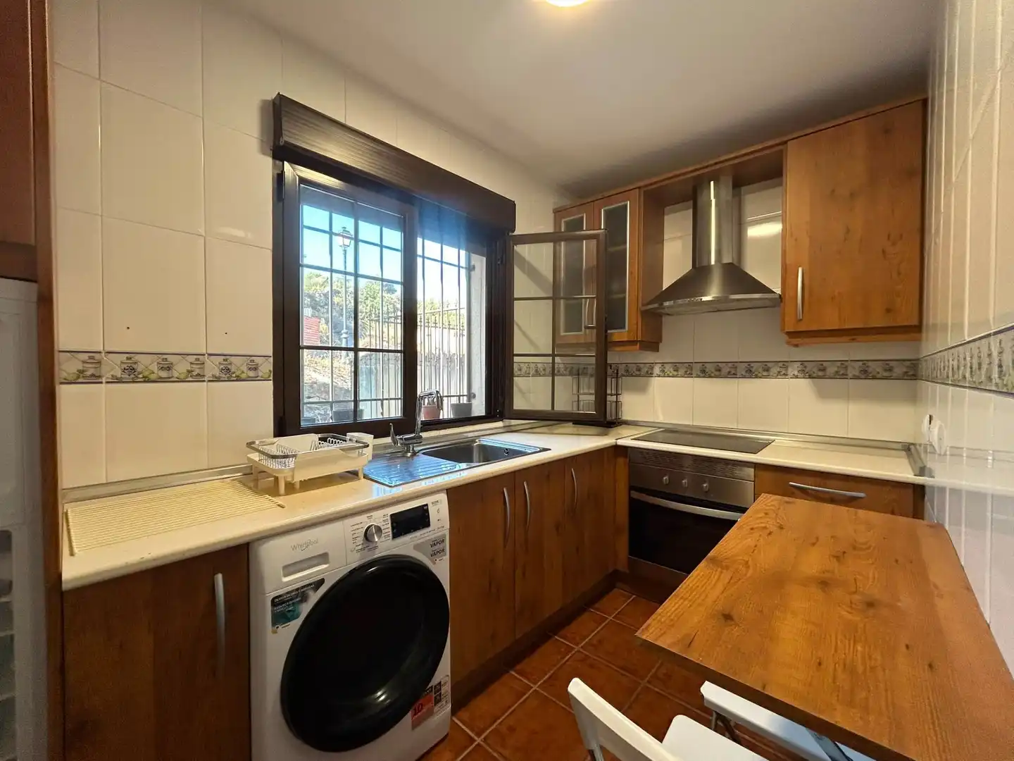 Küche von Maisonette zum Verkauf in Pepino mit Klimaanlage und Heizung
