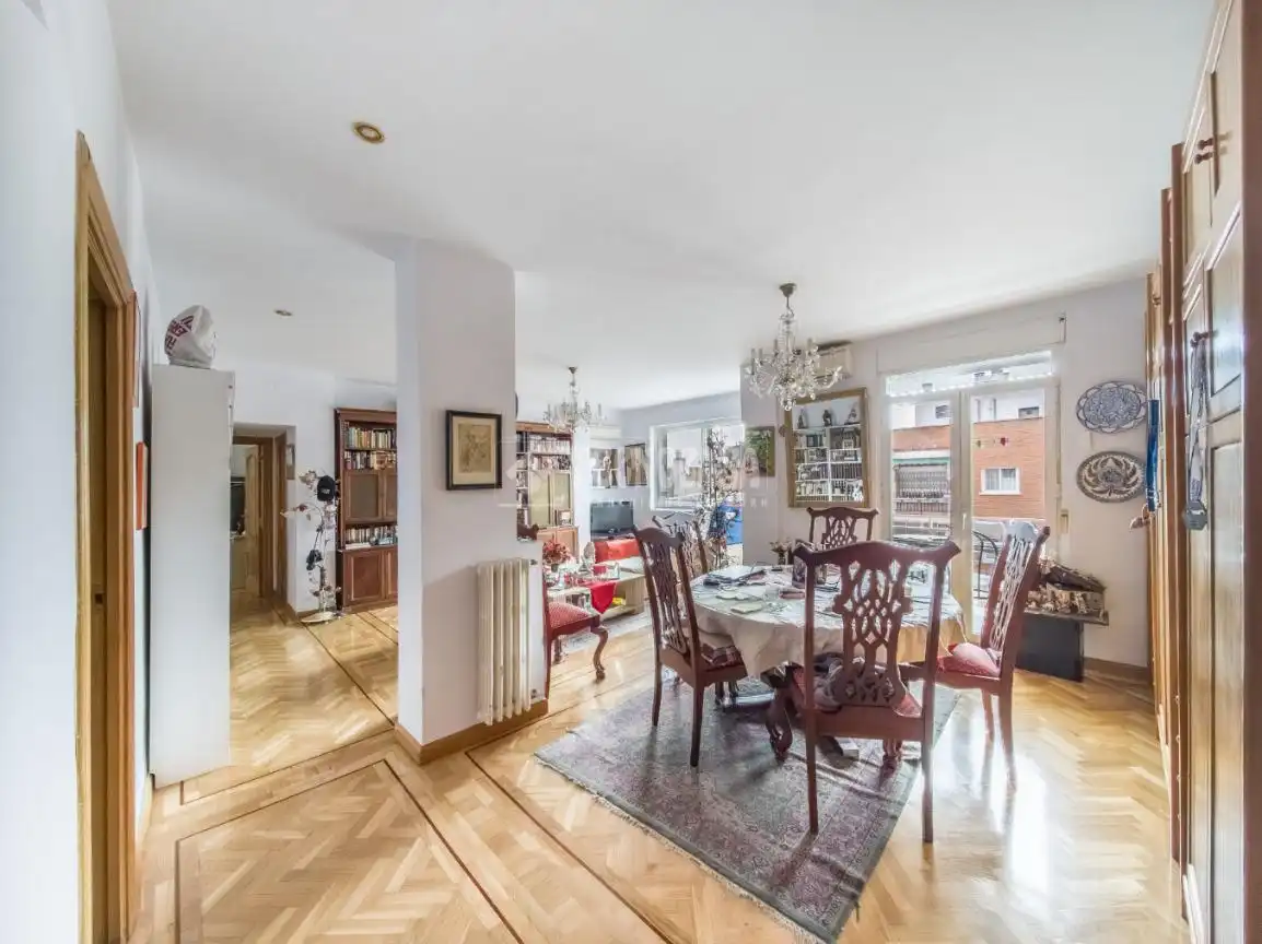 Esszimmer von Wohnung zum Verkauf in Madrid mit Heizung, Parkett und Terrasse