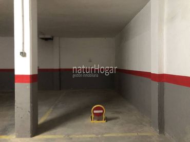 Aparcament amb ascensor en venda a Plaza Puerta del Sol