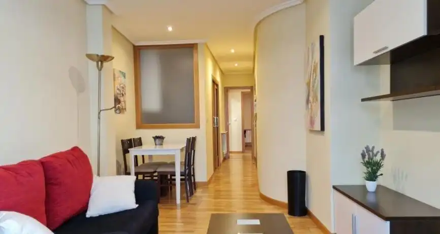 Flat for rent in Ourense Capital   with Heating, Furnished and Balcony