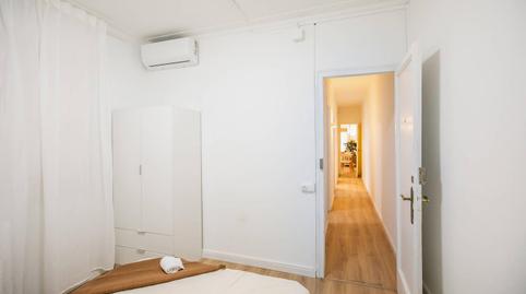 Foto 2 de Pis per a compartir a Carrer de Sant Joaquim, Vila de Gràcia, Barcelona