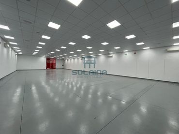 Nau industrial de lloguer a San Cibrao das Viñas