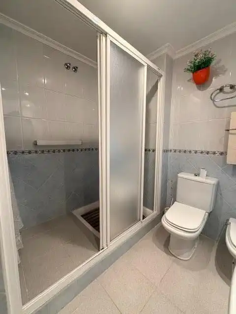 Badezimmer von Wohnung zum Verkauf in Badajoz