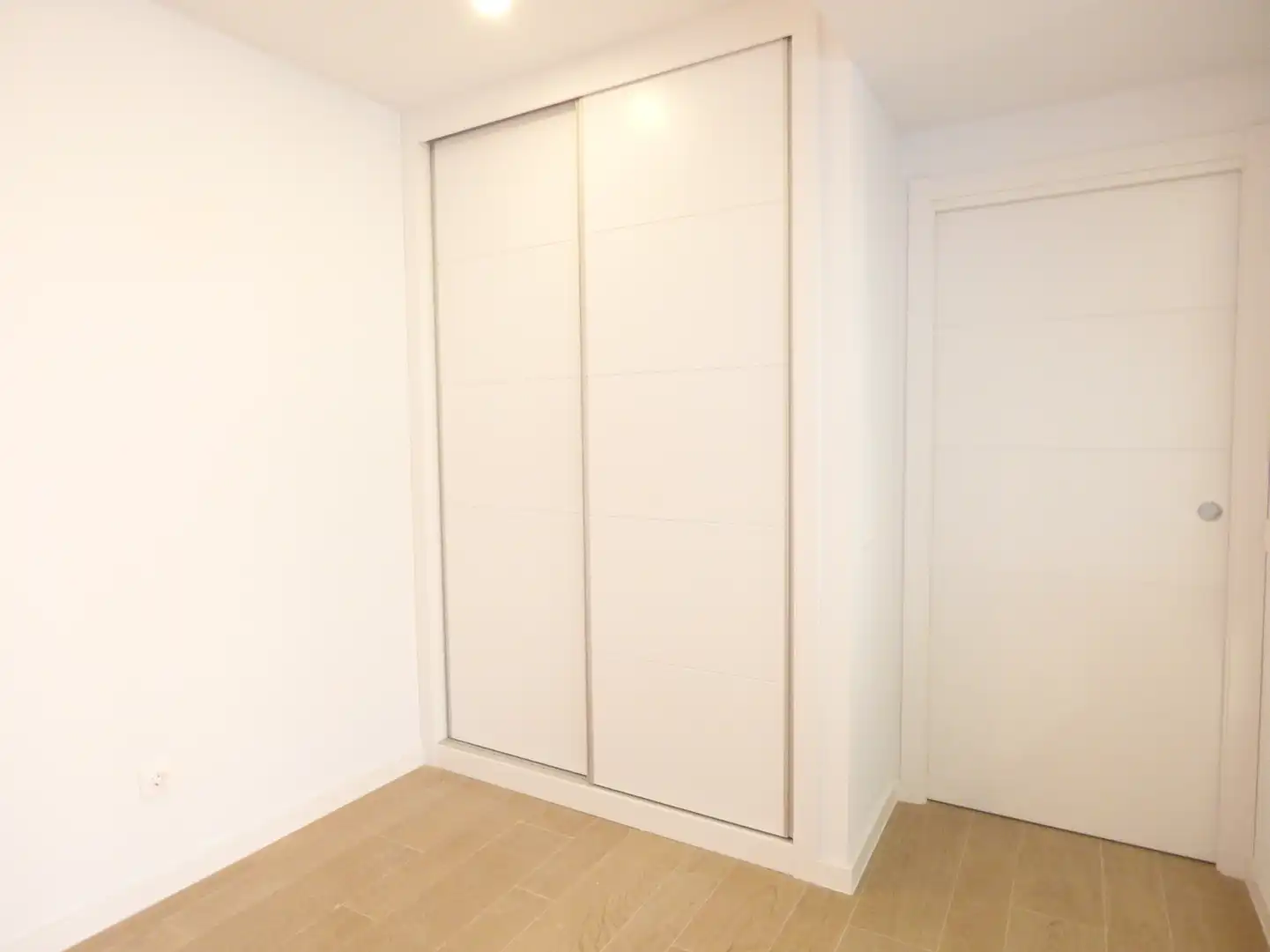 Bedroom of Flat for rent in Madrid  with Air Conditioner, Heating and Private garden