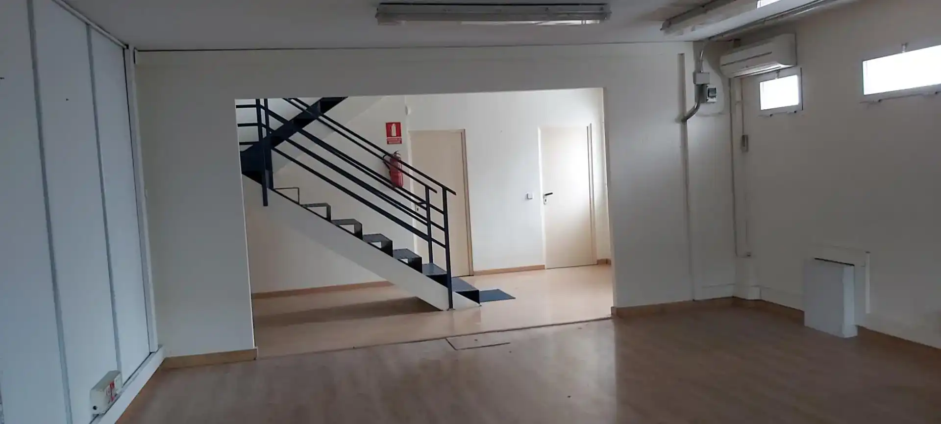 Nave industrial en venta en Paracuellos de Jarama