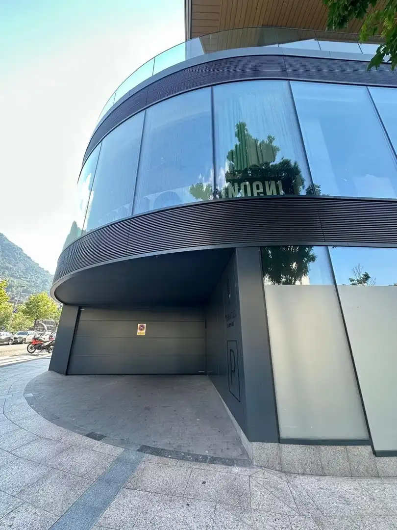 Vista exterior de Piso de alquiler en Escaldes – Engordany con Calefacción, Parquet y Terraza
