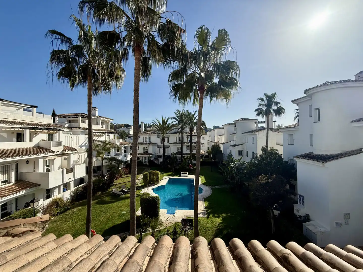 Penthouse mit Pool zur Miete in Nueva Andalucía