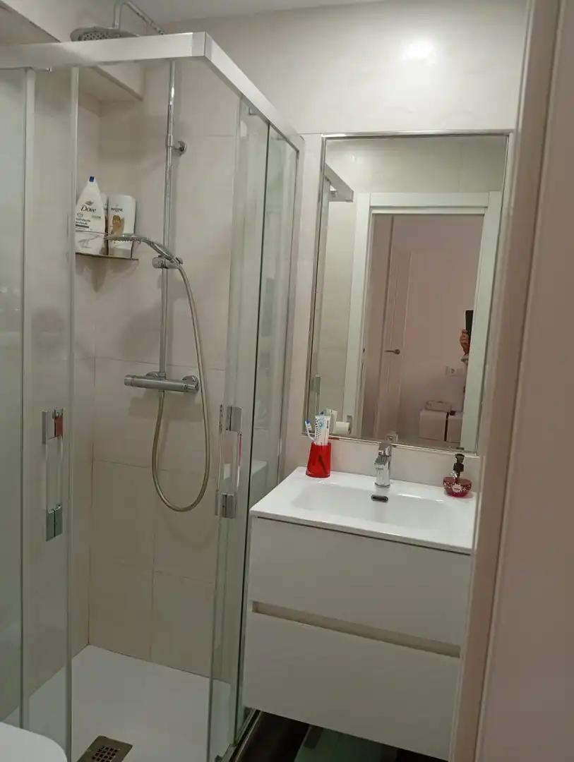 Baño de Piso en venta en Santander con Calefacción