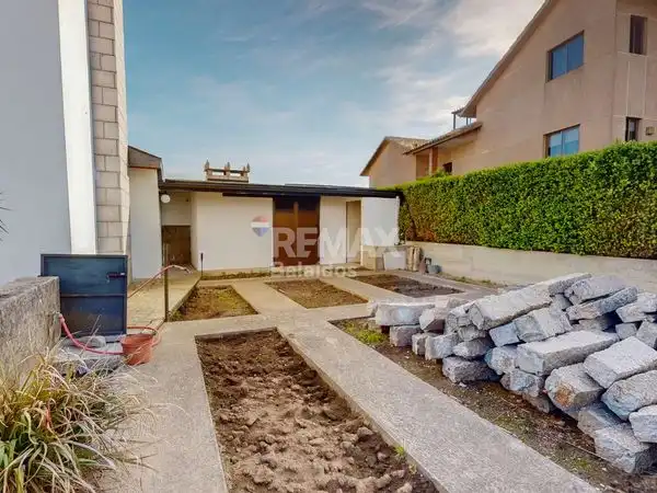 Casa o chalet en venta en Vigo  con Calefacción, Jardín privado y Parquet