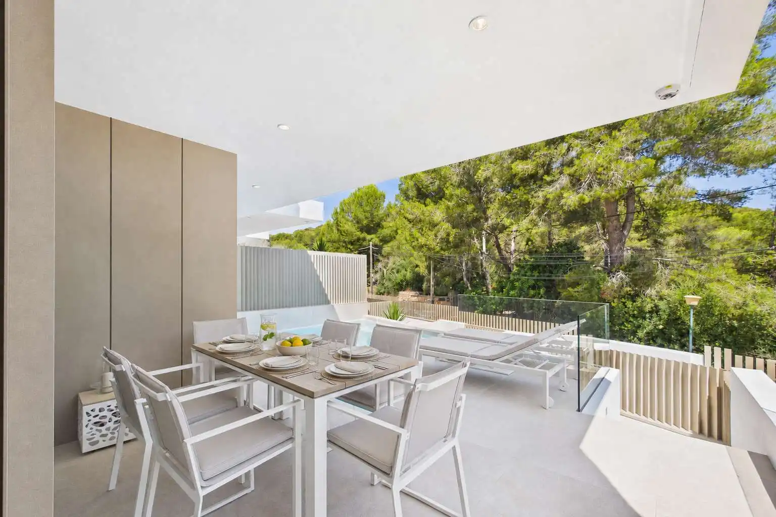 Terrasse von Einfamilien-Reihenhaus zum Verkauf in Capdepera mit Klimaanlage, Terrasse und Möbliert