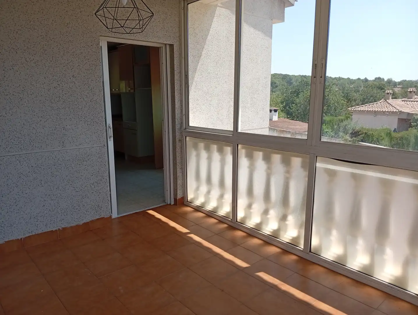 Chalet con piscina en venta en Carrer Menorca, imagen 8