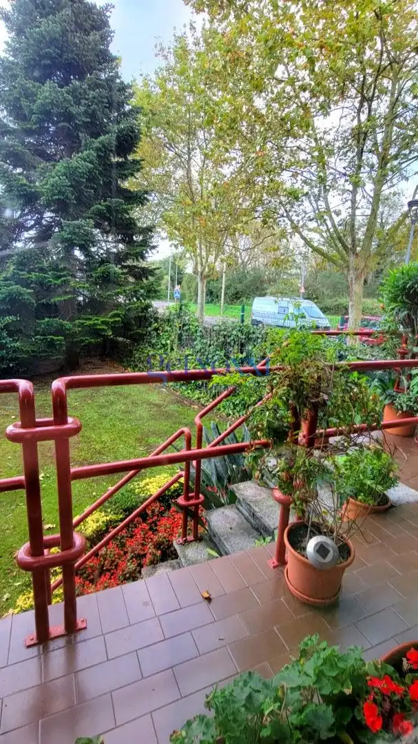 Casa adosada en venda en Leioa amb Calefacció, Jardí privat i Terrassa