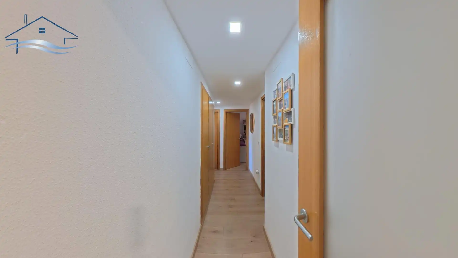 Wohnung zum Verkauf in Alicante / Alacant mit Klimaanlage, Abstellraum und Ofen