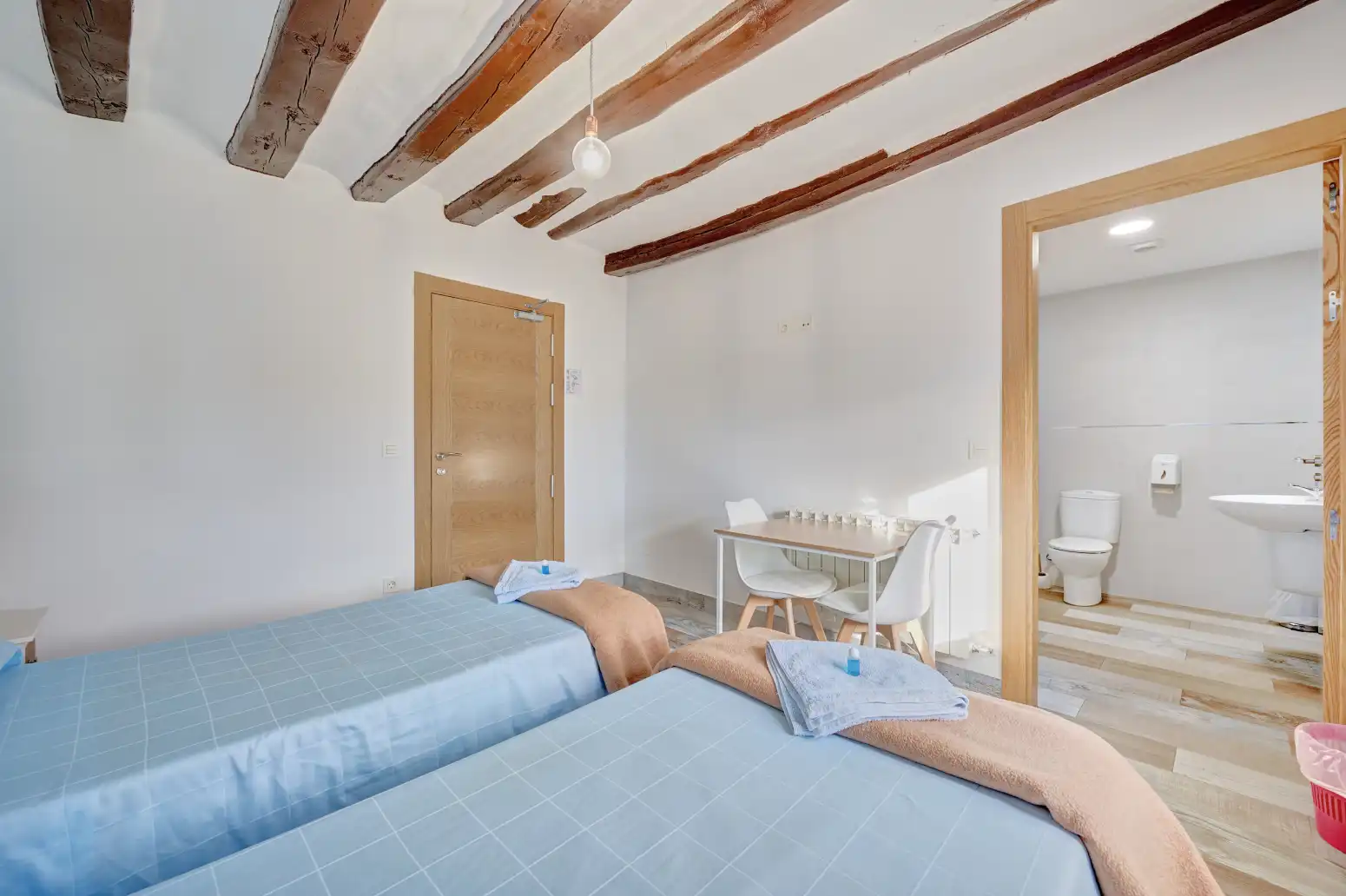 Bedroom of Detached homes for sale in Mañeru  with Air Conditioner, Heating and Private garden
