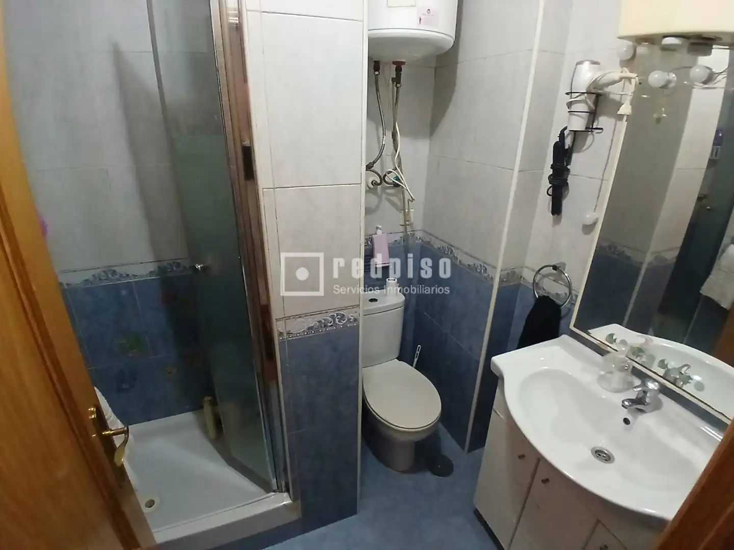 Bathroom of Flat for sale in Madrid  with Air Conditioner, Heating and Private garden