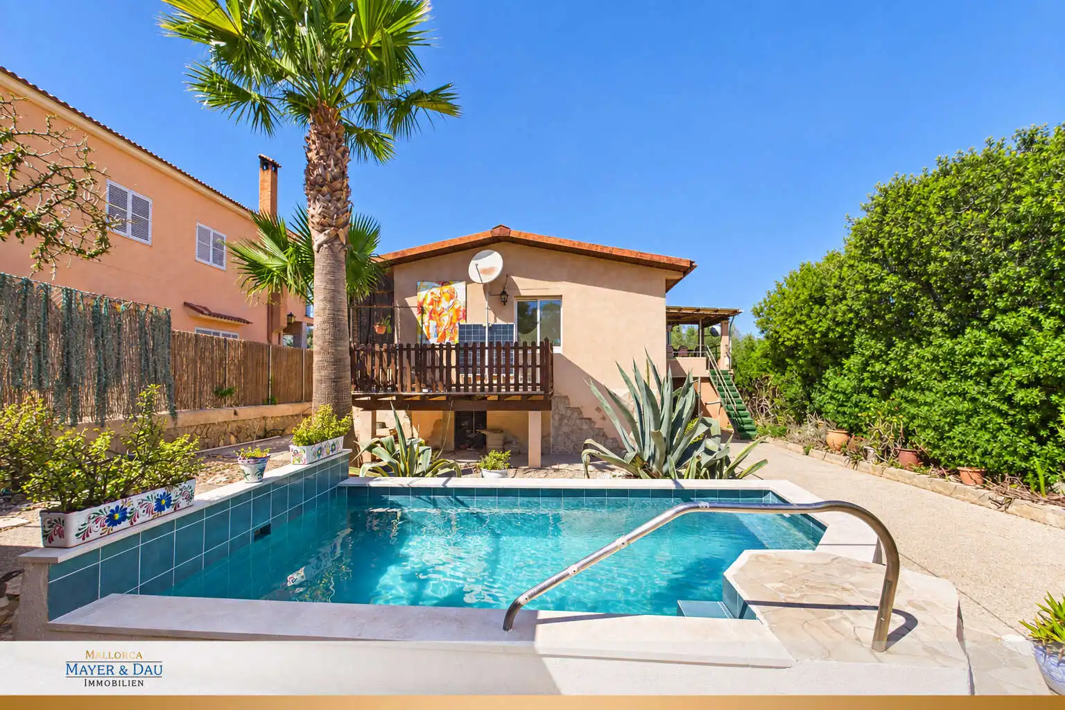 Casa amb terrassa en venda a Cala Llombards