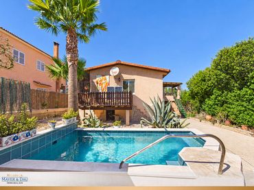 Casa con balcone in vendita a Cala Llombards