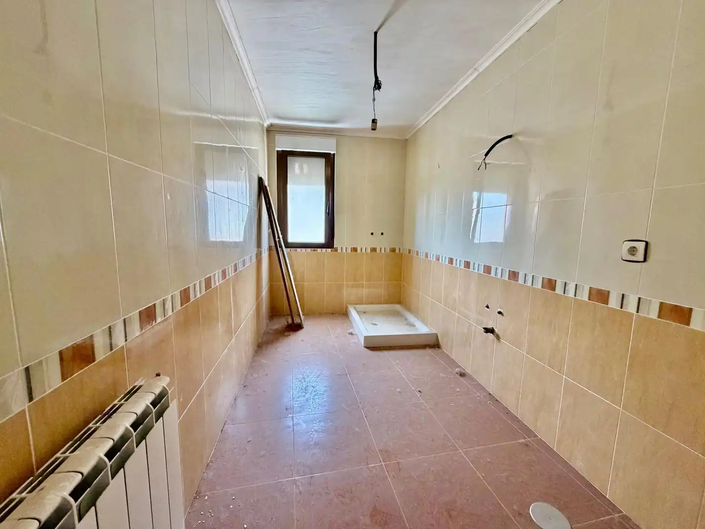 Badezimmer von Einfamilien-Reihenhaus zum Verkauf in Villarejo de Órbigo mit Terrasse und Balkon