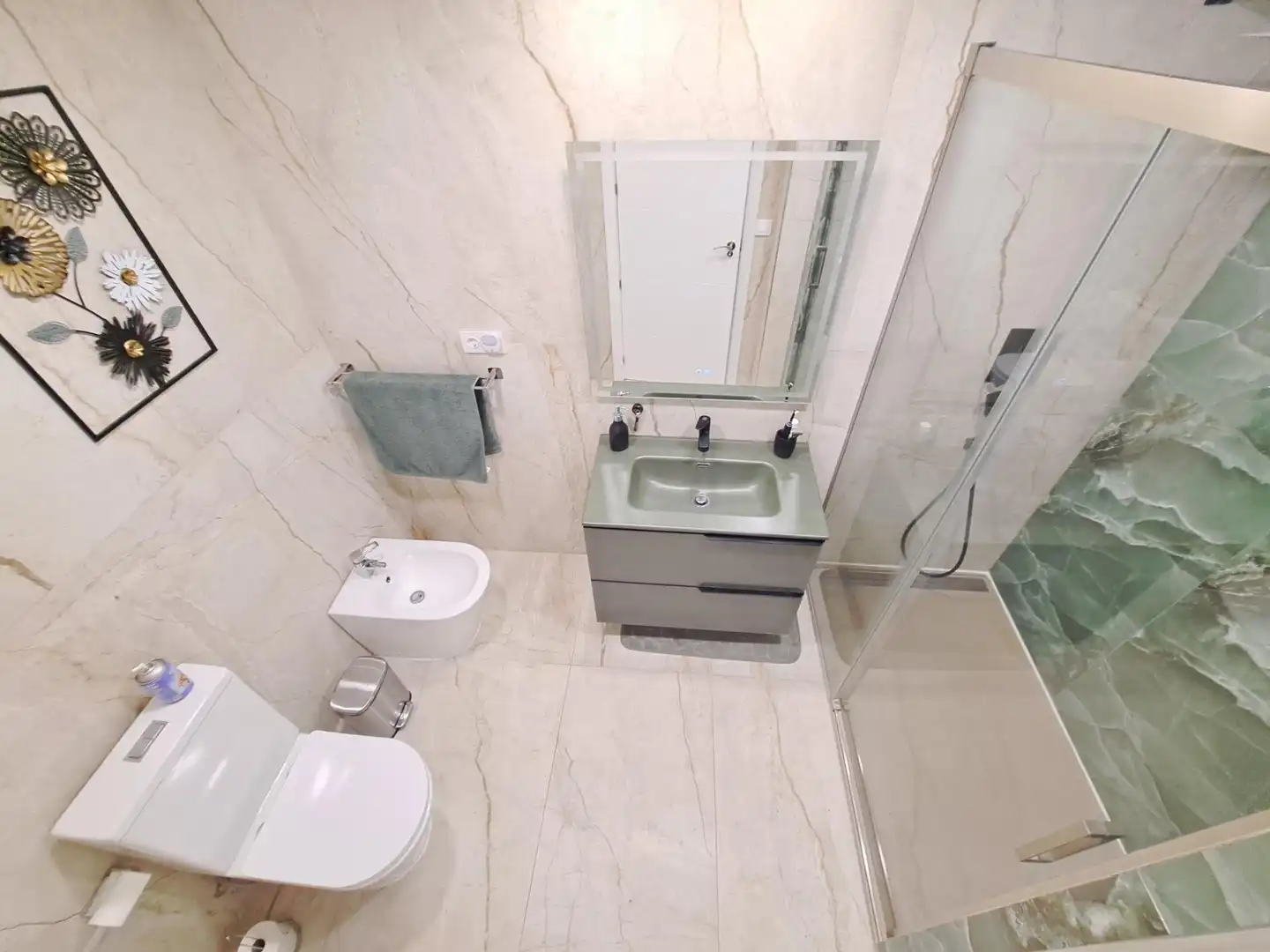 Baño de Piso en venta en Alzira con Aire acondicionado y Terraza